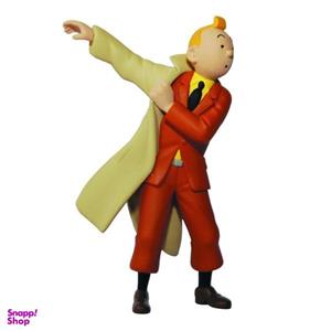 فیگور مدل Tintin putting coat on