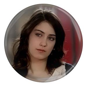 پیکسل طرح بازیگر ترکیه هازال کایا مدل S9019