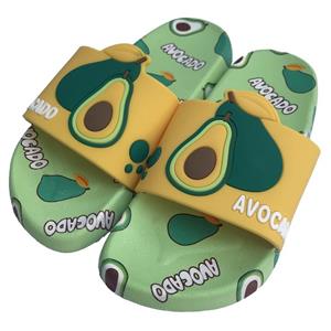 دمپایی روفرشی طرح آووکادو مدل MH125