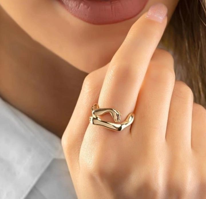 انگشتر زنانه مدل آغوش
