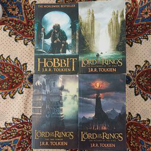 کتاب Lord of the Rings اثر J. R. R. Tolkien  انتشارات زبان مهر 4 جلدی