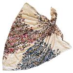 روسری زنانه لئونارد مدل ابریشم مجلسی طرح یاس کد 00392
