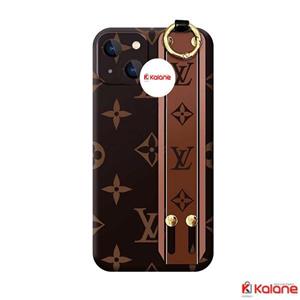 کاور لویی ویتون مدل LV me مناسب برای گوشی موبایل اپل iPhone 13