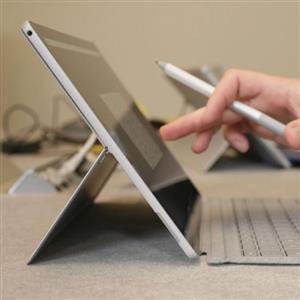 تبلت مایکروسافت مدل Surface Pro 2017 Microsoft Core i5-4GB-128GB 