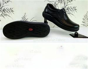 کد 1-162 کفش مردانه طبی برند شاکری چرم تبریز