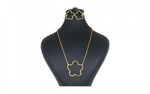 نیم ست استیل مدل گلبرگ تو خالی طلایی کد 046