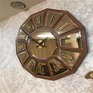 ساعت دیواری آینه ای