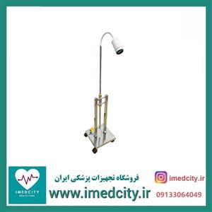چراغ معاینه پایه دار تابش انوار