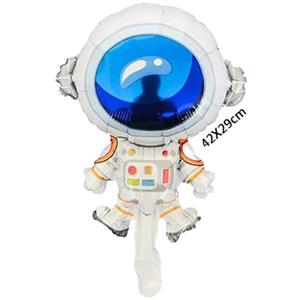 بادکنک فویلی طرح فضانورد