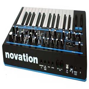 سینتی سایزر Novation Bass Station II