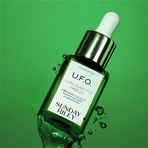 روغن شفاف کننده صورت برند لاکچری ساندی ریلی حجم ۱۵ میل