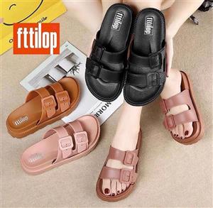 صندل زنانه سگک دار کد 667