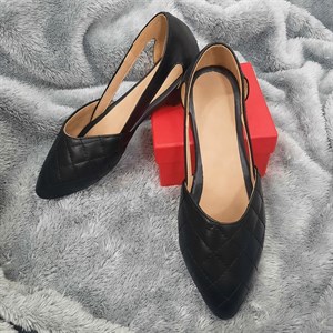 صندل زنانه مدل رایکا