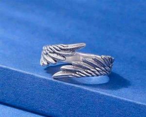 انگشتر زنانه طرح بال فرشته