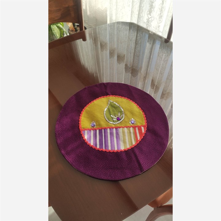 رومیزی گرد کوچک