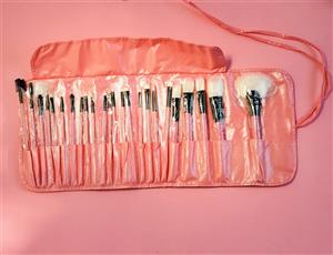 ست براش کامل کیفی ۲۴ تایی صورتی (Compelete Brush Set Leather Bag)