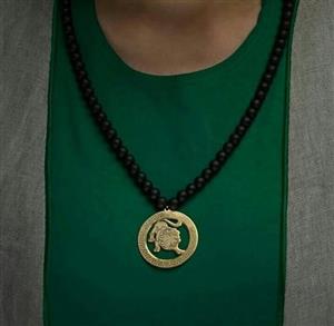 گردنبند ماه مرداد