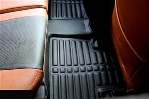 3D Flooring Leather Car Ultimate For Toyota Rav4 کفپوش سه بعدی چرم تویوتا راوفور برند Ultimate 