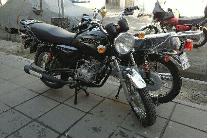 قیمت و خرید موتور سیکلت باجاج بوکسر 150 1397