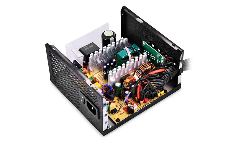 DeepCool DA700 Computer Power Supply