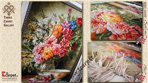 تابلو فرش گل رز گلدان شیشه کادویی