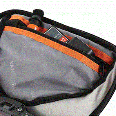 Vanguard Oslo 22 Camera Bag