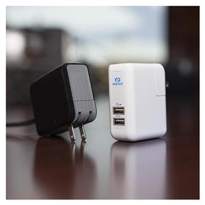 شارژر دیواری نزتک مدل N422 همراه با کابل لایتنینگ Naztech Wall Charger With Lightning Cable 