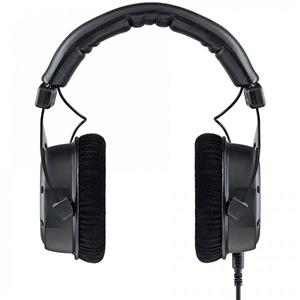 هدفون استودیویی 80 اهمی بیرداینامیک مدل CUSTOM STUDIO Beyerdynamic CUSTOM STUDIO Studio Headphone 80 ohm