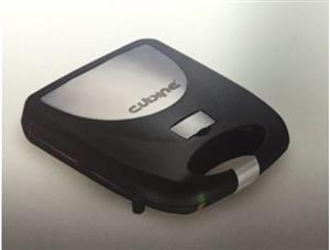 ساندویچ ساز کوئیزین مدل csm-4010