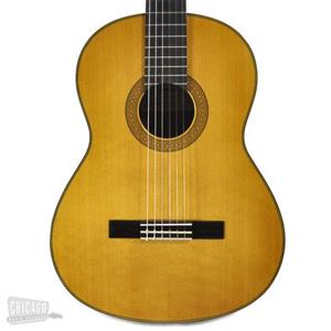 گیتار کلاسیک یاماها مدل CG142S Yamaha CG142S Classical Guitar