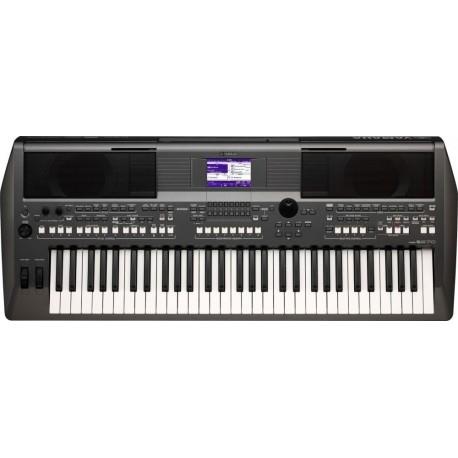 کیبورد یاماها مدل PSR-S670