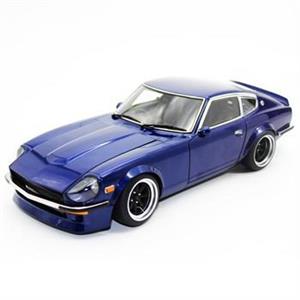 ماشین بازی اتو ارت مدل Nissan Vangan Midnight Devil Z Autoart Toys Car 