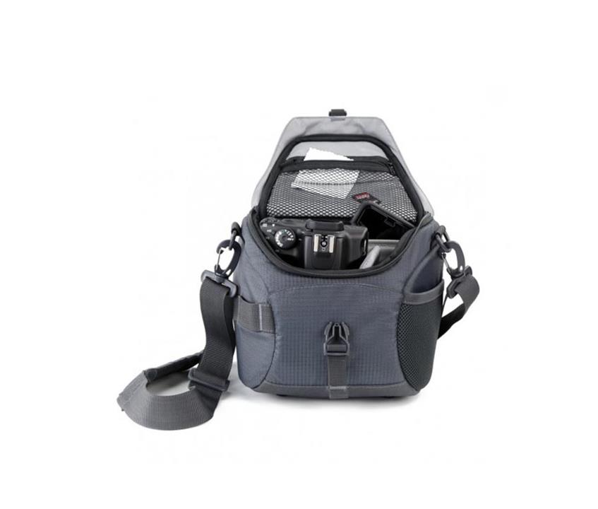 Vanguard  ADAPTOR 22 Camera Bag