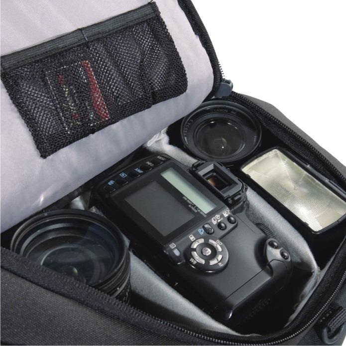 Vanguard  ADAPTOR 22 Camera Bag