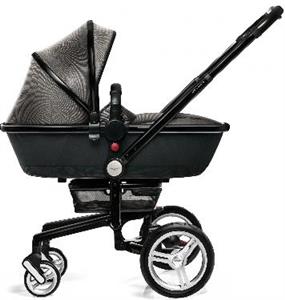 Silver cross pram outlet aston martin