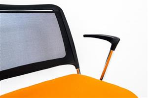 صندلی تاشو چرخدار مدل Q46b لیو 