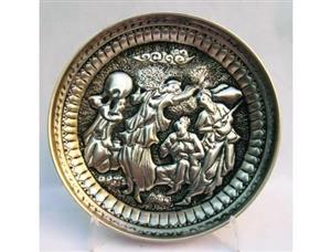 بشقاب قلم زنی طرح مجلس بزم 