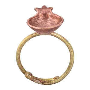 انگشتر گالری نیلکا طرح انار مدل 00-33 Nilka Gallery32-00 Pomegranate Ring