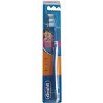 Oral-B Clasic 1-2-3 Medium Toothbrush