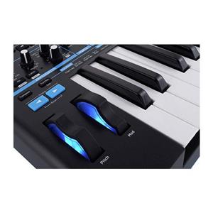 سینتی سایزر Novation Bass Station II