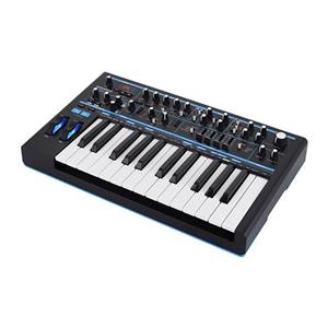 سینتی سایزر Novation Bass Station II