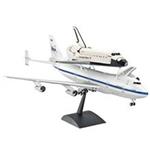 Revell Boeing 747 SCA And Space Shuttle 04863 Building