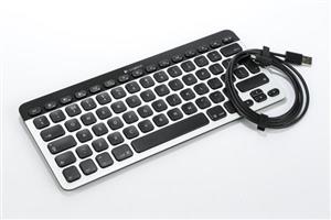 Logitech Bluetooth Easy-Switch Keyboard K811 