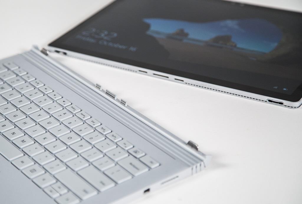Microsoft Surface BOOK 1 Laptop  