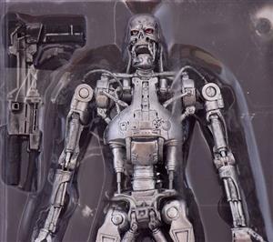 اکشن فیگور نکا ترمیناتور 2 تی 800 اندوسکلتون NECA Action Figure TERMINATOR 2 T-800 Endoskeleton