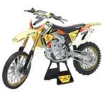 موتور بازی نیو ری مدل Suzuki RM-Z 450